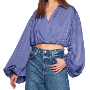 NWT Susana Monaco matte satin wrap poet
sleeve top in mediterranean. X-Small